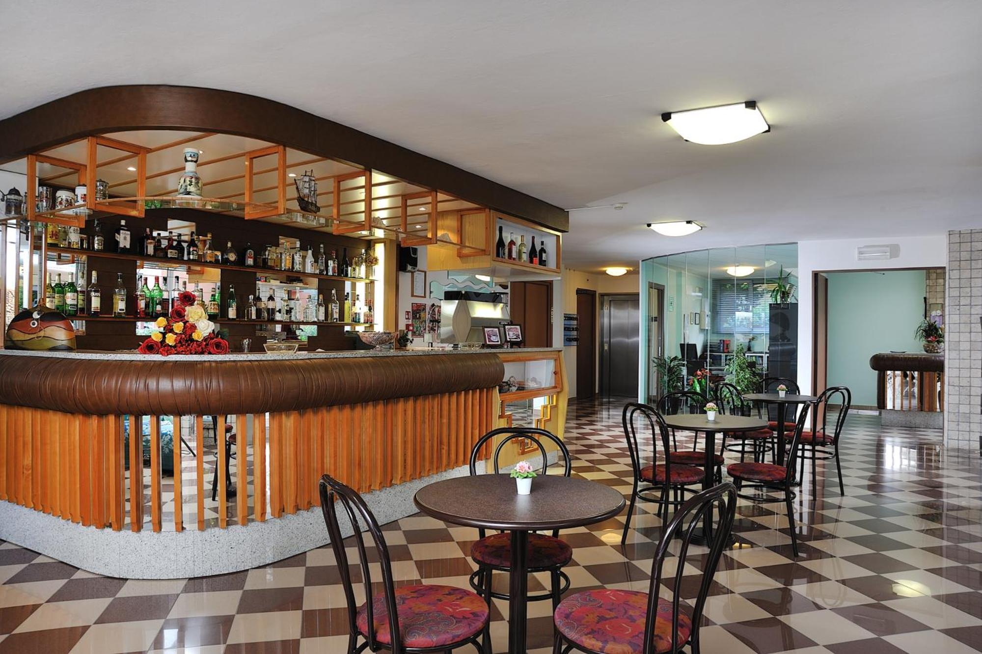 Hotel Atis Bellaria-Igea Marina Exterior foto