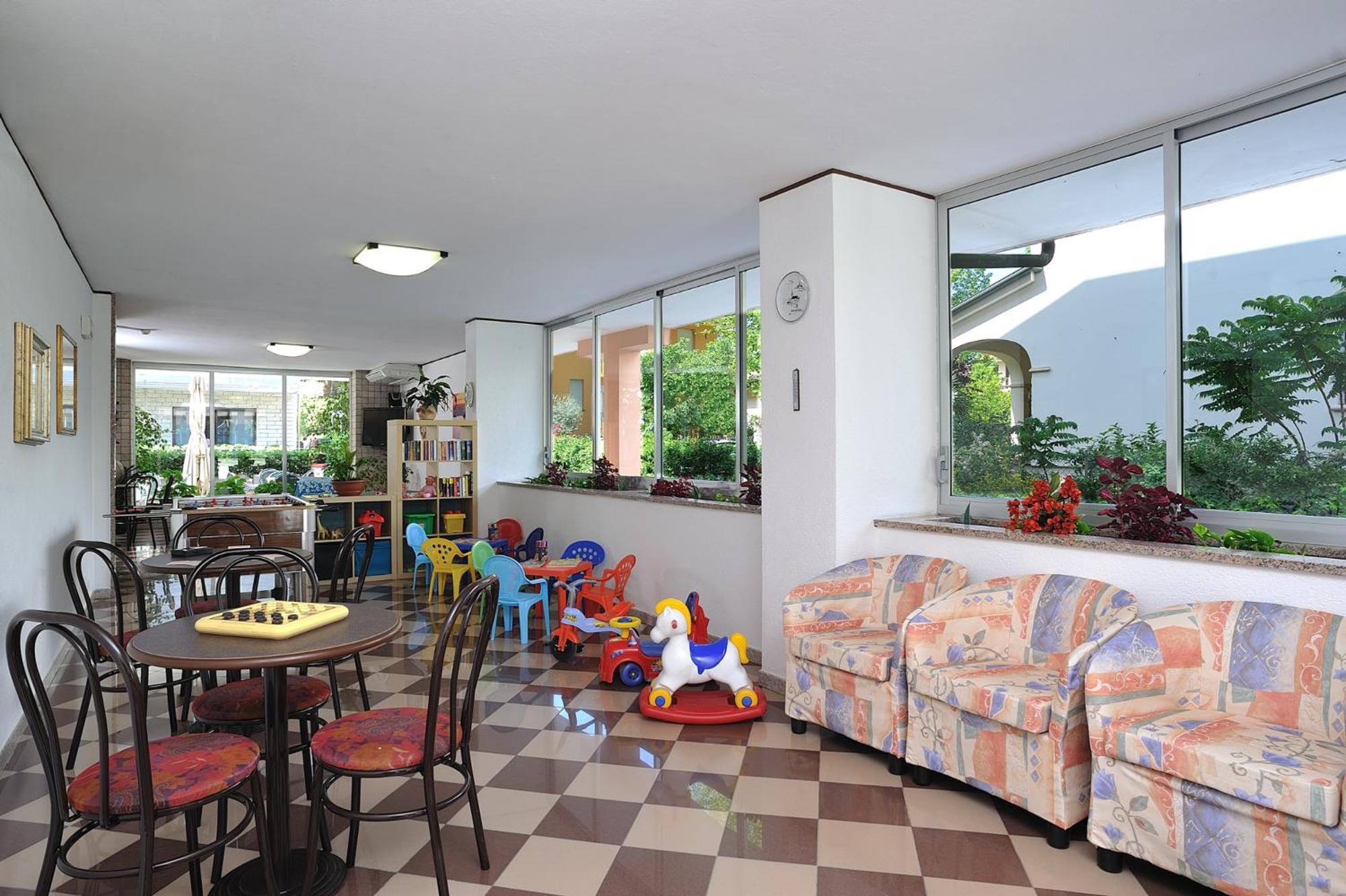 Hotel Atis Bellaria-Igea Marina Exterior foto