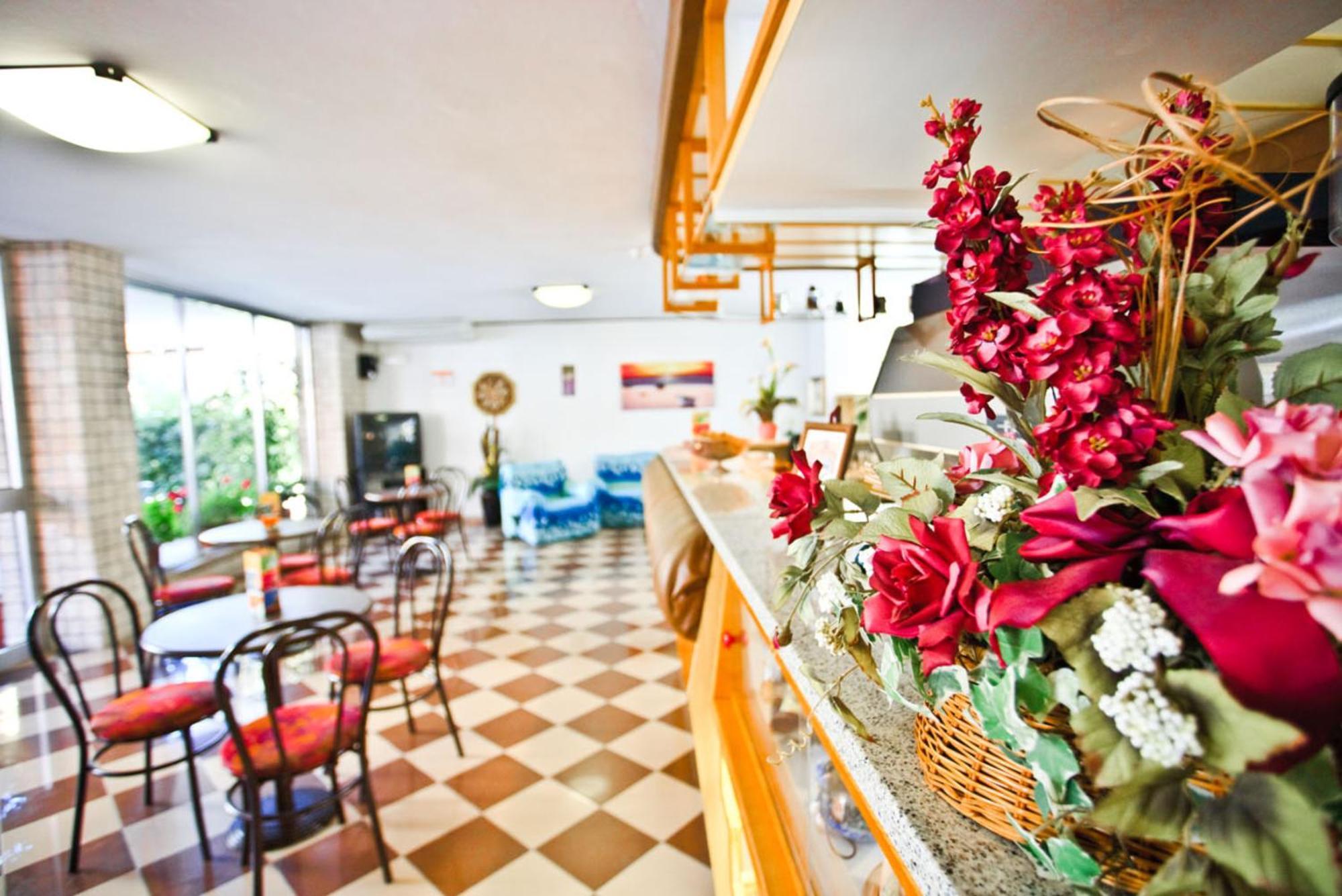 Hotel Atis Bellaria-Igea Marina Exterior foto